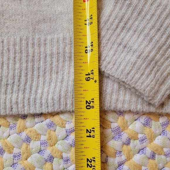 2/$20 Jessica Simpson Snowflake Sweater - Picture 10 of 10